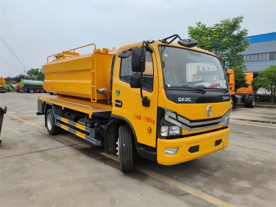 下水道高壓沖洗加抽吸聯(lián)合疏通車(chē)、清洗吸污車(chē)配高壓清洗泵和真空吸污泵